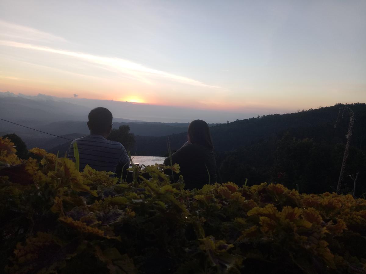 Puri Sunset Homestay Munduk  Luaran gambar